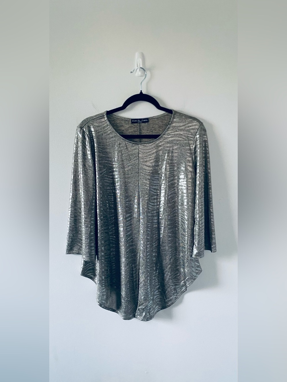 Kim & Cami Silver Metallic Zebra-Effect Tunic Top Size M Maximalist Holiday Chic